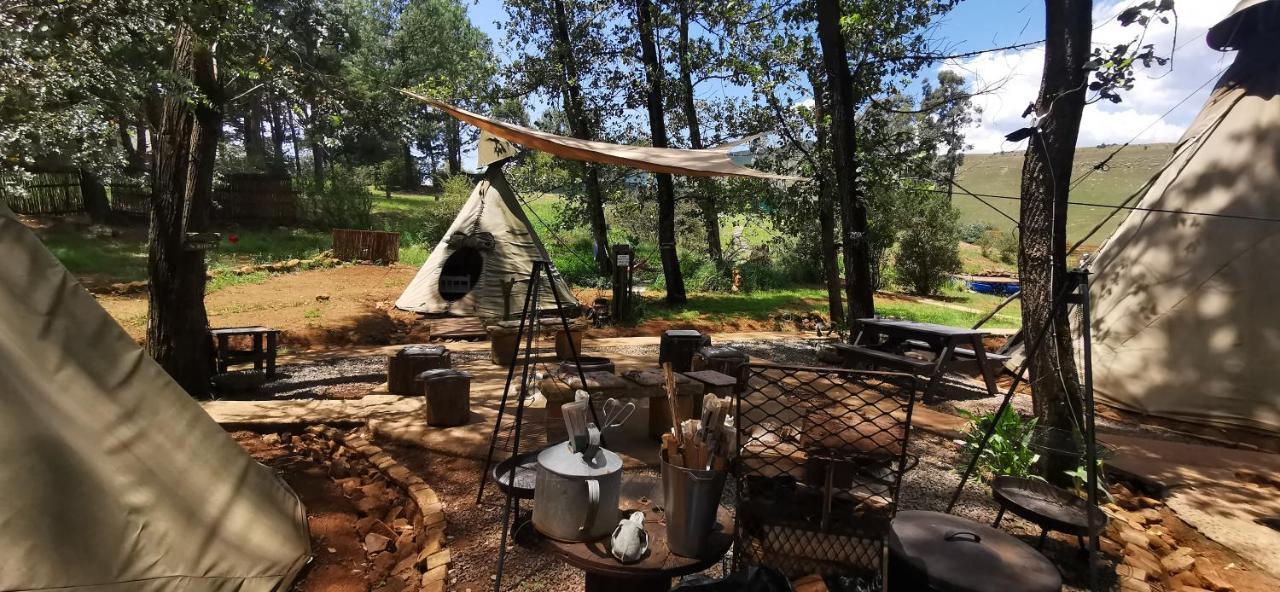 Nguni Moon Tepee Camp Hotel Underberg Exterior photo