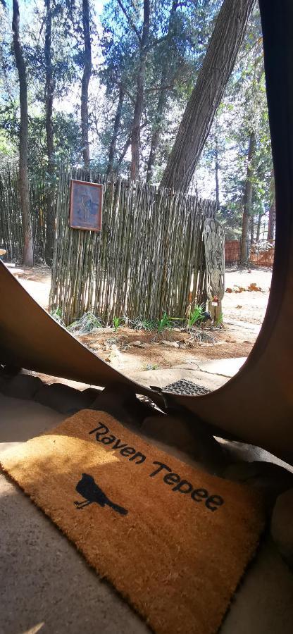 Nguni Moon Tepee Camp Hotel Underberg Exterior photo